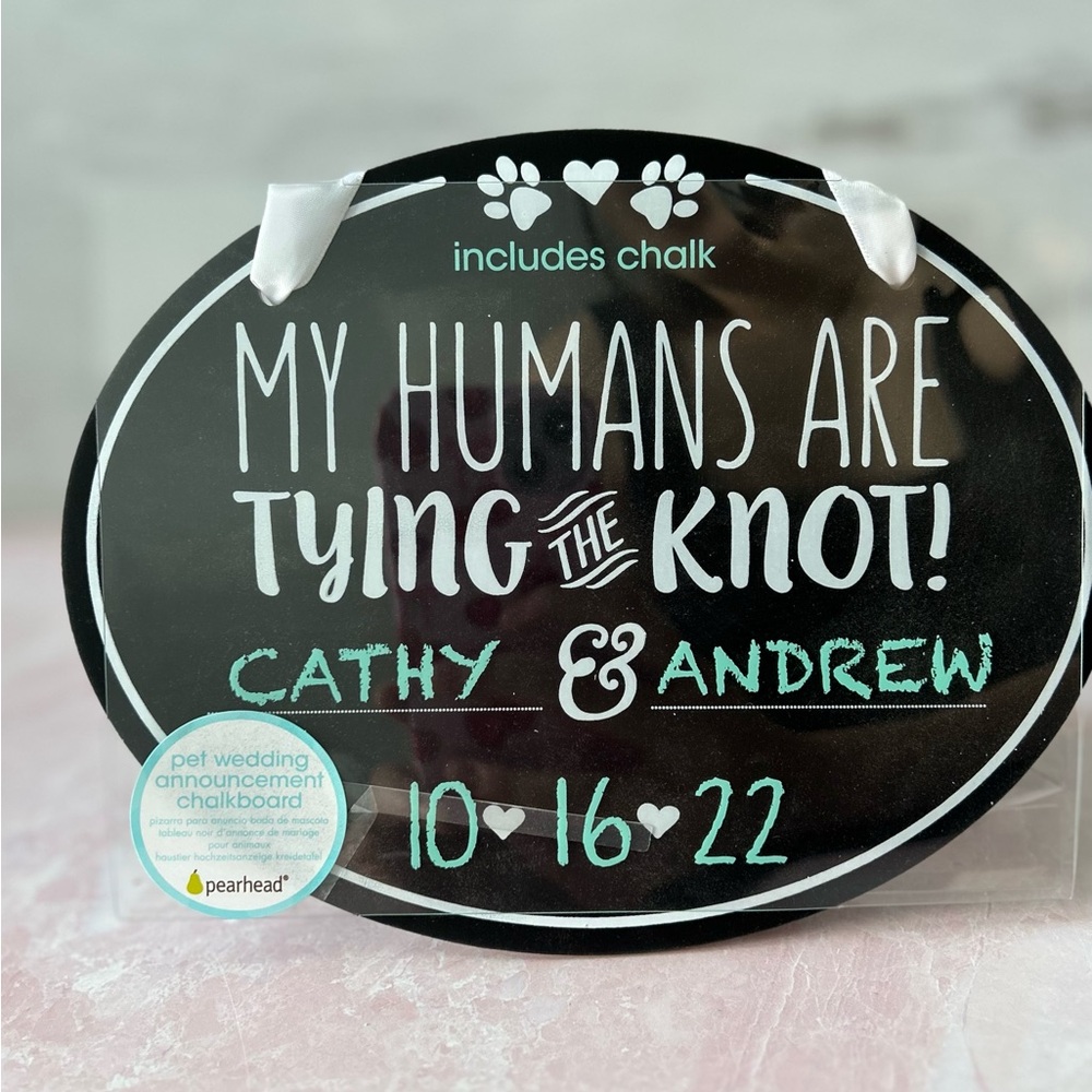 Pearhead Pet Wedding Chalkboard